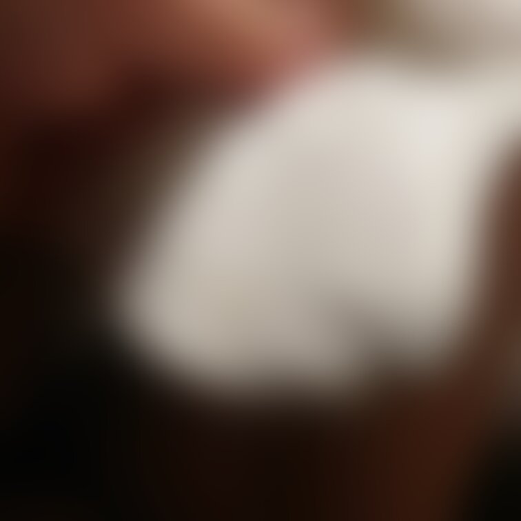 パンツの上からひたすらバイブ当ててイキまくった♡
脱いだパンツとろとろすぎました(⑉'-'⑉)
これ...さすがに男