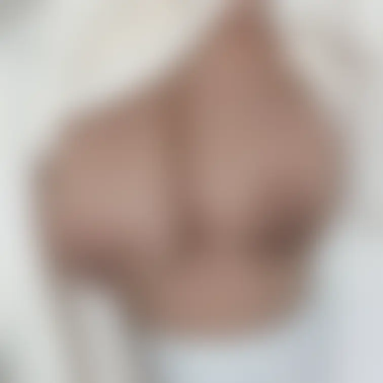 チラッ
