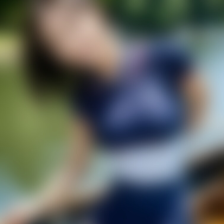梅雨の晴れ間、というには暑すぎて倒れそうですが、 さわやかな風が吹いてくると気持ちも和らぎます。 水辺でのんびりボート競