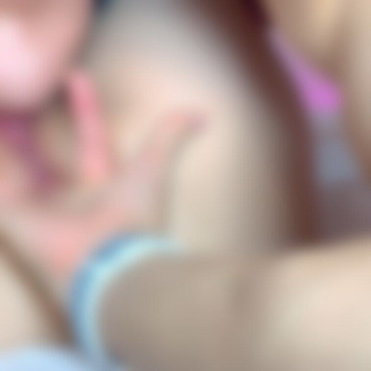 【クンニ】童貞をこ〇すセーターでSEX【接写】
痙攣しちゃうほどクンニで気持ちよくしてもらった動画です！
優しくGス