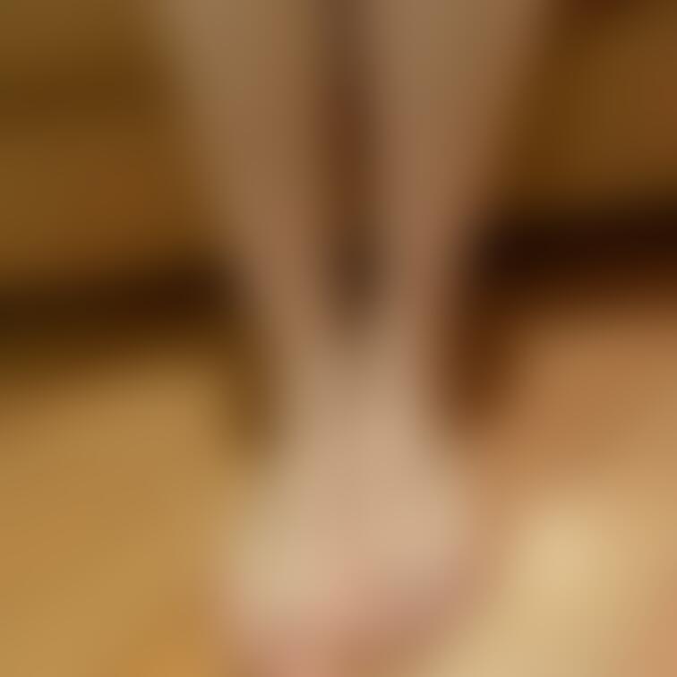 19歳の某ゲーム配信者 Tちゃん🐰③
 
 足のサイズ:23cm