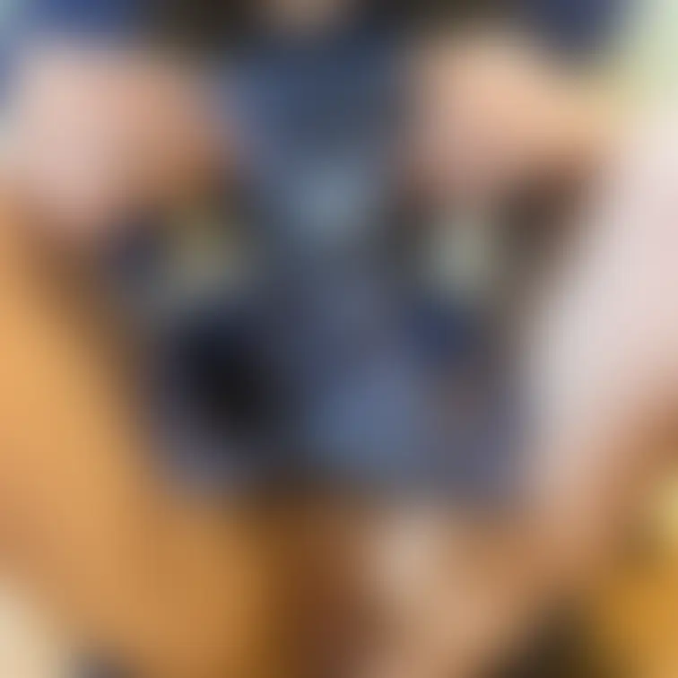 Azの脱ぎたて汚パンティ😎📷✨
こんなにオリモノべっとり付着して、Az曰く「普通くらいの汚れかな…‼️」最高😆✨