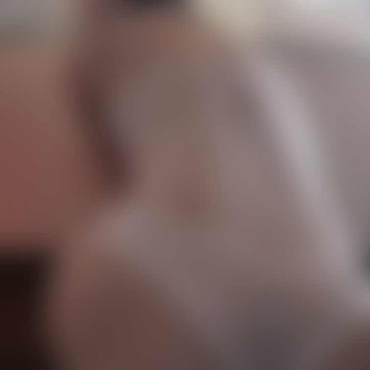 後ろ姿
白パンツのおケツをどうぞ😊
いい肉付きでしょ🤣🍖