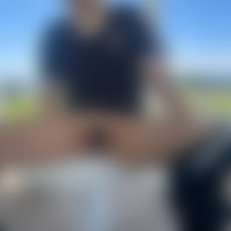 九州の方はかなり天気が良いです♪
そとでしようとしたら人が来てびっくりしました🤣
多分見られちゃったかもしれないです