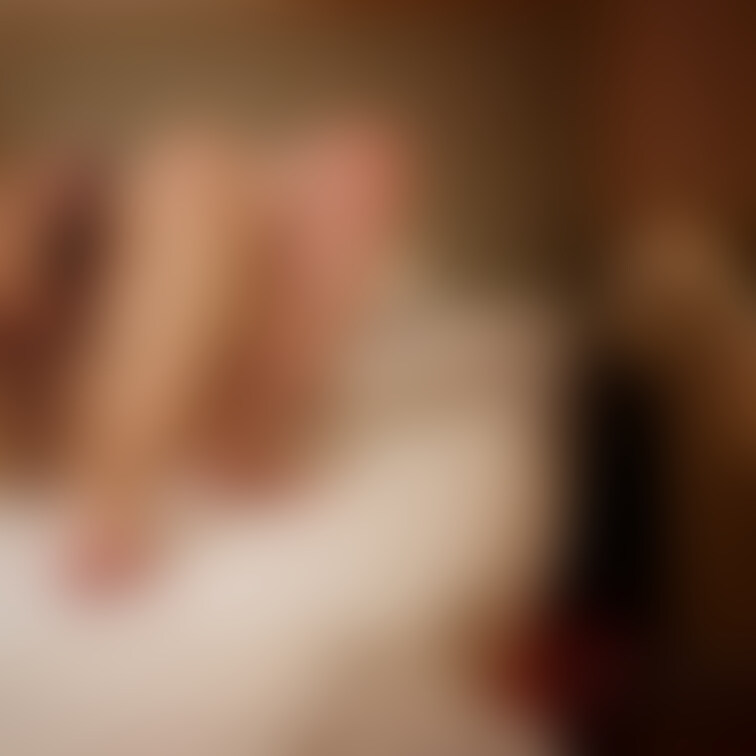 えちえちな写真出てきた"(ฅº¦ºฅ)❢❣
これはさすがに恥ずかしい…🫣