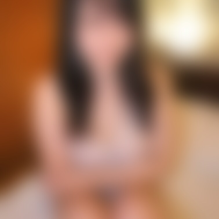 初投稿❤

こっちではちょっぴりエッチな投稿していきます～！！
まずは軽めに...大事なところも見えてるし勃ってる