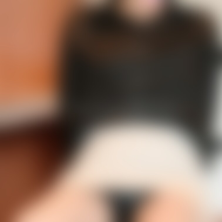 体育会系上がりの太い脚です💦

Twitter止めてから5日しか経ってない😭
長くて10日らしいんだけどまだ半分😲