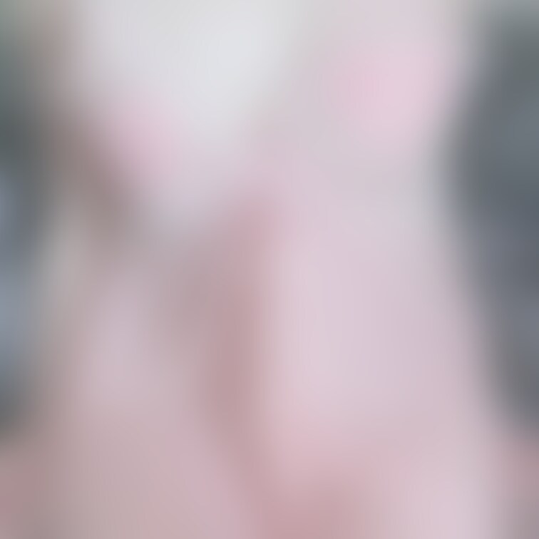 ピンクのランジェリー?着たよ