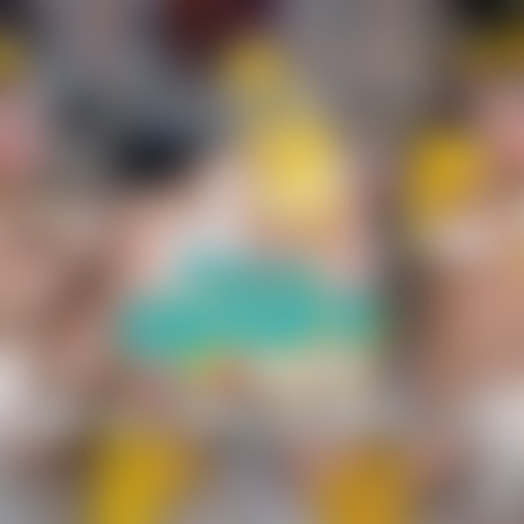 💛三女C 全裸セット

毎日投稿される自撮りに含まれない自撮りを含んだセット(zipファイル)です。