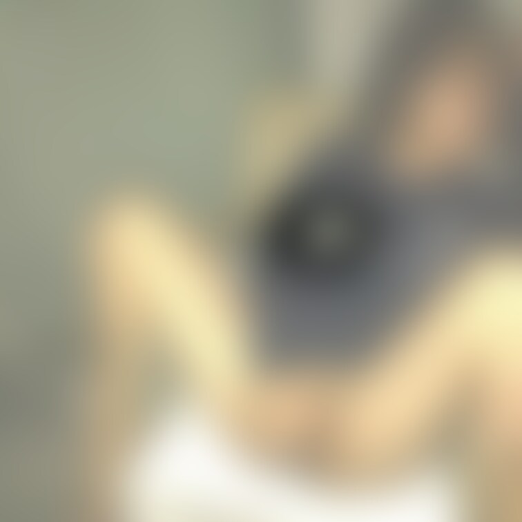 オ○ニーで興奮した妻が『チ○コ頂戴』とおねだりしたのであげちゃいました😁