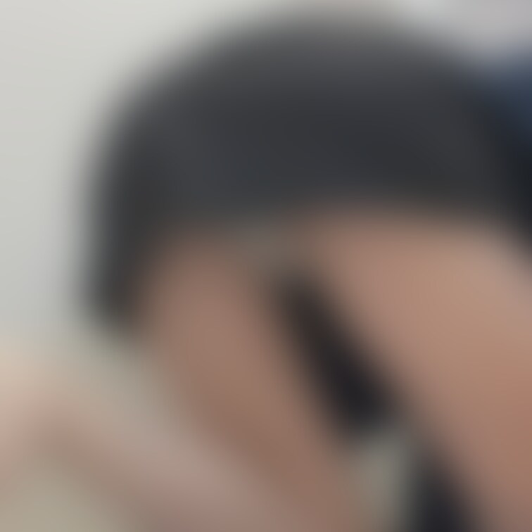 こんにちは
投稿できてなくてごめんなさい🙇‍♀️

とある病気にかかってしまってまして、
体調不良で寝込んでおり