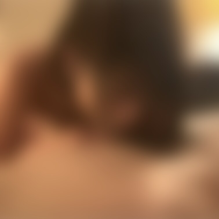 大好物のぉ、、おち◯ちんを、、
しゃぶってる、、ところ、、、
貴方にもぉ、、見て欲しいのぉぉ。。。