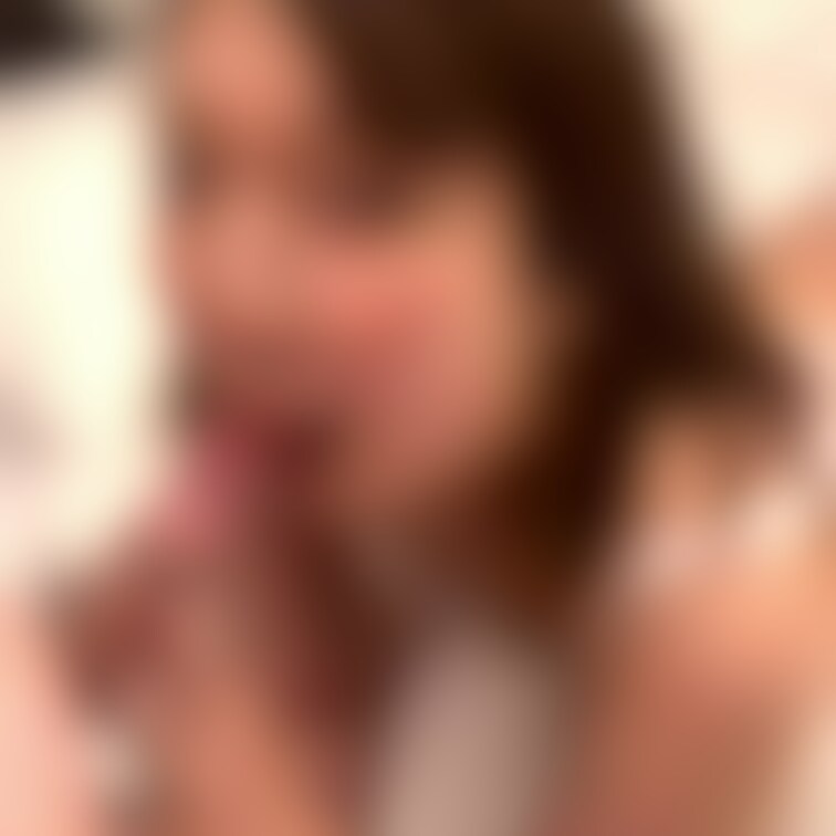 おはようございます( ♡´³`)σ
朝ですよ？起きてください(˙꒳˙ก̀)
起きてても、起きてなくてもたくさん舐め舐