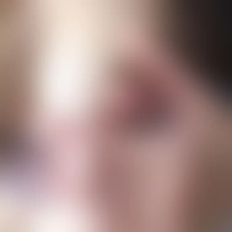 奥さんのおっぱい飲みたいひと？
