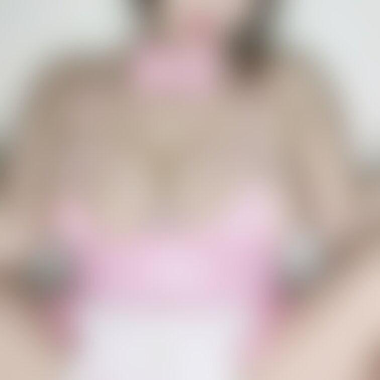 ライト明るいから色が全部バレちゃう…///