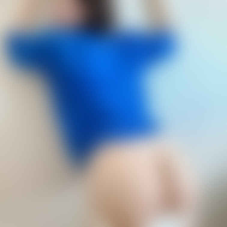 後ろから捲られて
○○○されちゃうことを想像すると
あそこが濡れてきます…
M気質があるので虐めてください…