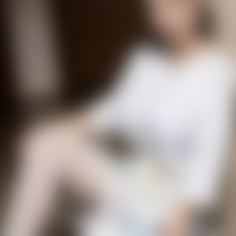 色っぽい熟女（無料会員画像）
Voluptuous mature woman(Free Membership Imag