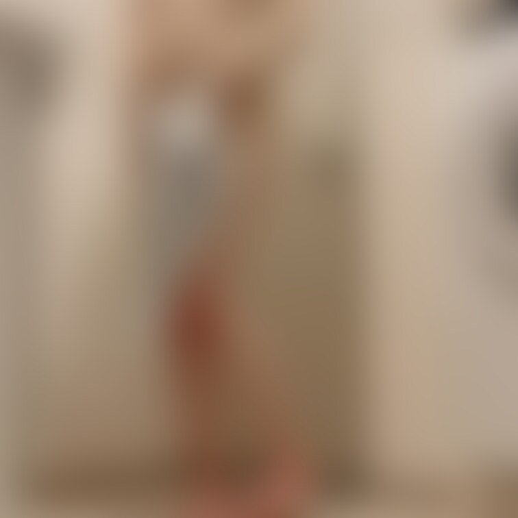 着替えさせて?
【みみからのお願い💕】
えっちだと思ってくれた方は
写真下の♡印をポチッとしてくれると、