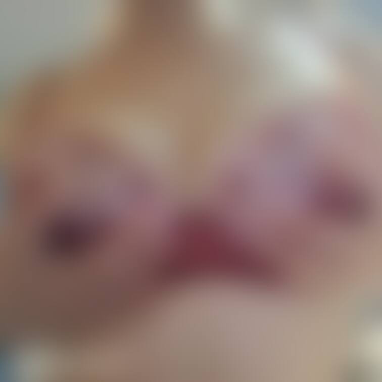 おはようございます❤️

朝から職場ののら猫ちゃんに癒されてます😍
全く懐いてくれないけど(笑)🐱

生理前で