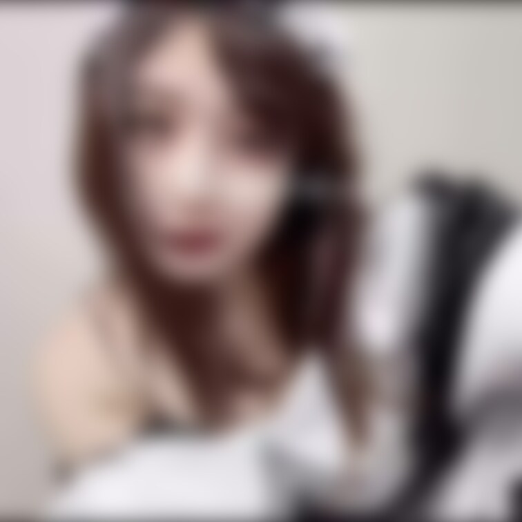 Twitterのフォロワーさんから頂いた
コスプレ🥹　もう20代後半なのでむりがある？

ご主人様たちと気持ちよく