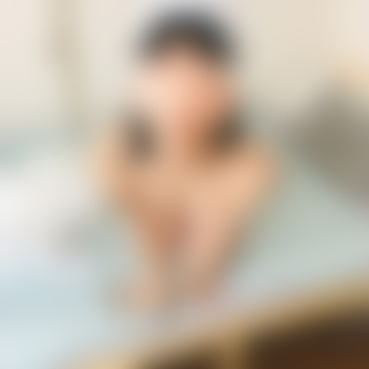 エッチなメイドさんは好きですか♡？
ご奉仕のお手伝いもさせていただきます😈❤️
🎌松🎌には動画バージョンも載せてます
