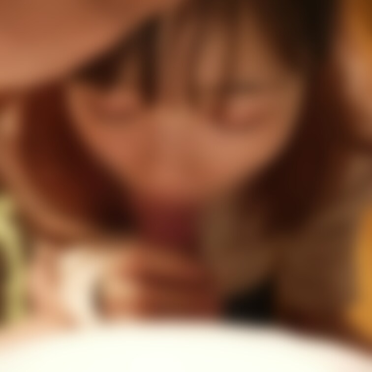 フェラしながら精子かけられたいって急に言われたので緊急撮影&編集しましｔ！！発射前のびびってる感じがなんとも笑そしてこの
