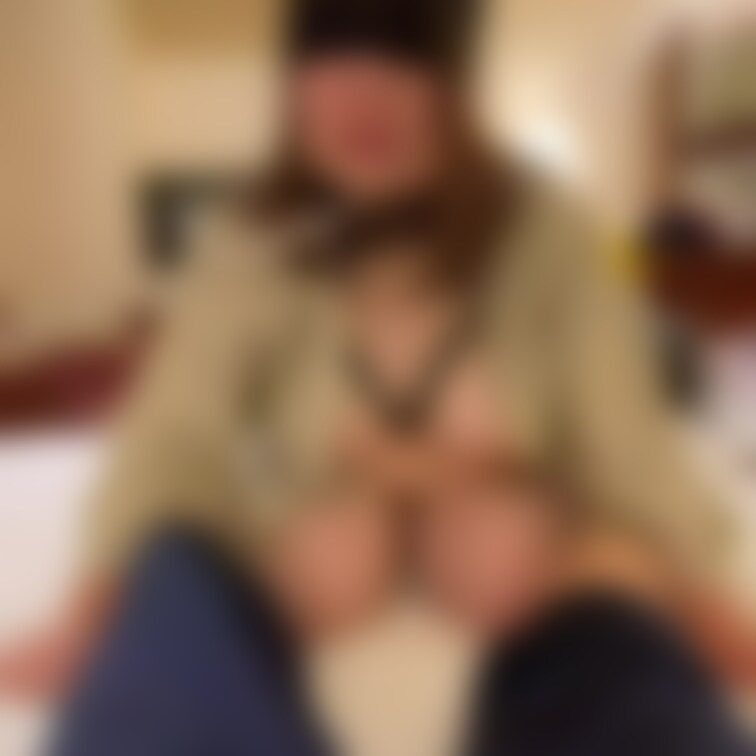 舐め方がまだまだだったので
しっかりと躾を行いました🖤
