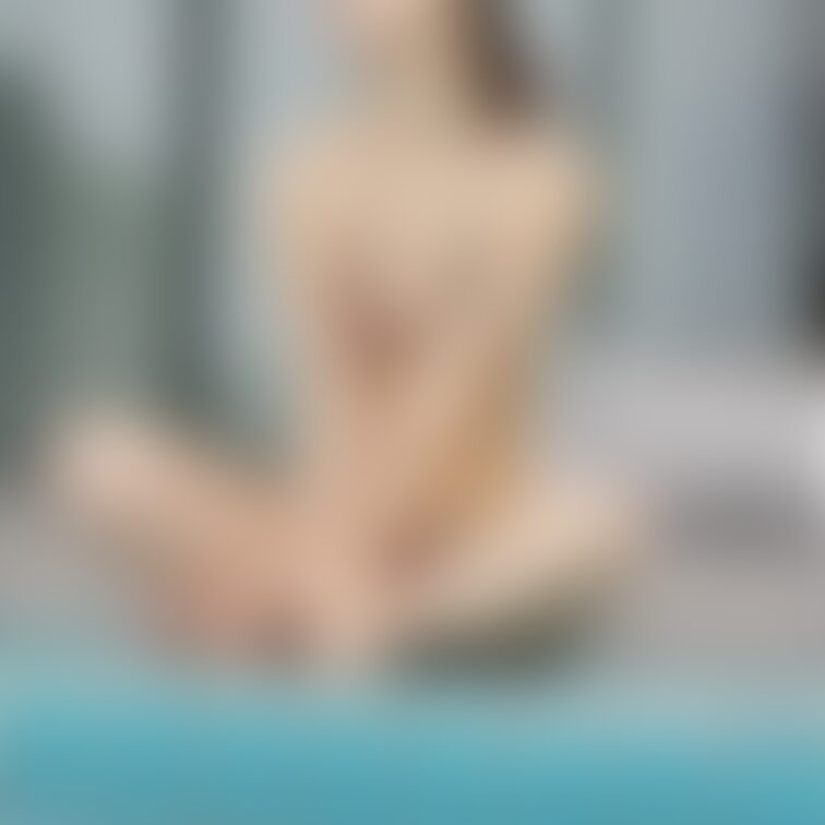 お気に入りのマイクロビキニで