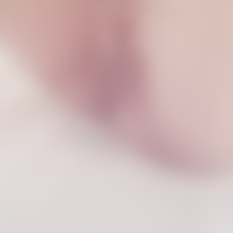 結局、生理中も含めると3週間くらいエッチしてないのか…。
雨で出かけるのも億劫だし。