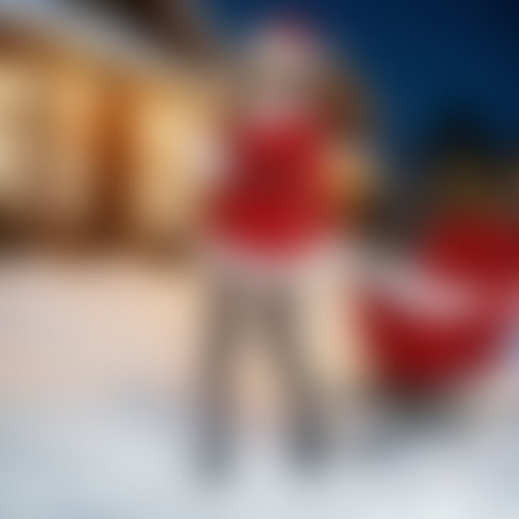 師走になって、いよいよクリスマスムードになってきました。
街中にツリーやイルミネーションも飾られ、SNS用に自撮りして
