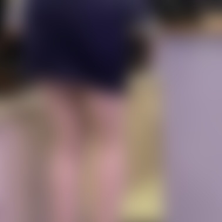 ミニスカートスーツOLです!
パンストとハイヒールも脚フェチにはたまりませんね。
この日に撮影したハメ撮りはお気に入