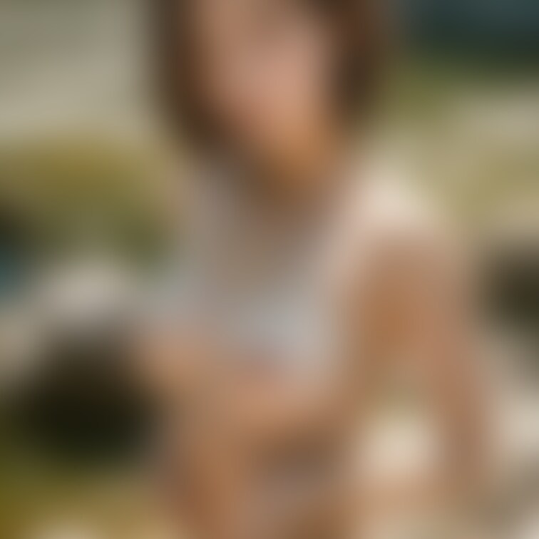 オーバーオール美女 その1