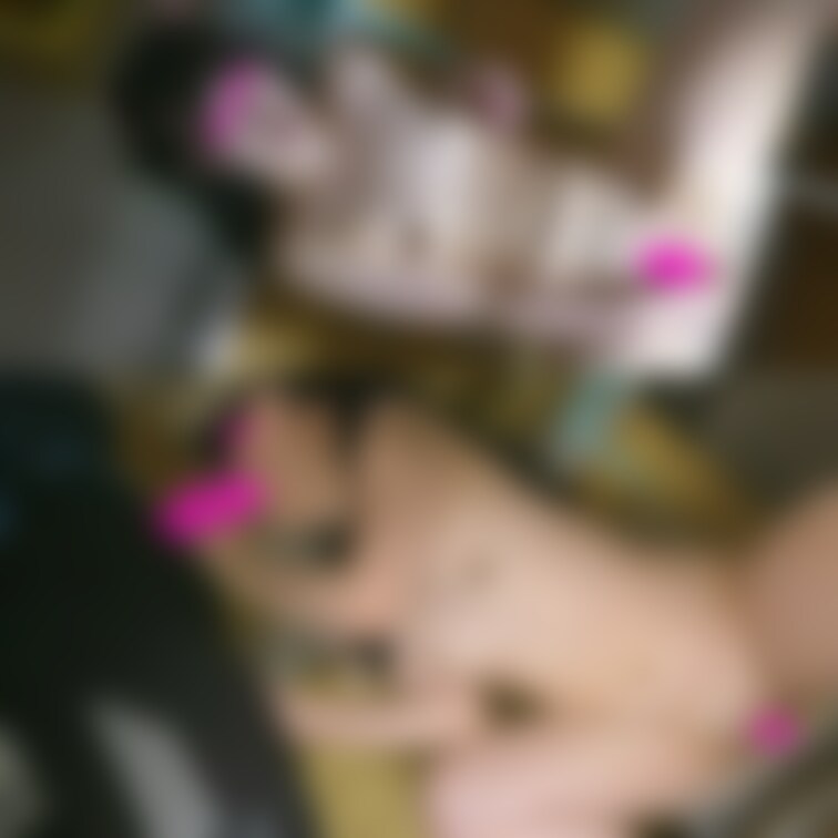 「ブス専」　閉じ込め全裸オナニー　今週のデッド●ール某フォトグラフィイベントで、ハズレがいたんですが敢えて指名してやりま