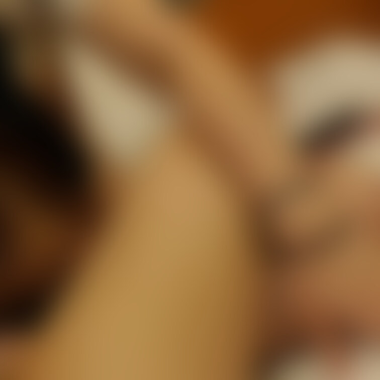 素人ギャルとの会話しながらの手コキの写メとなります。