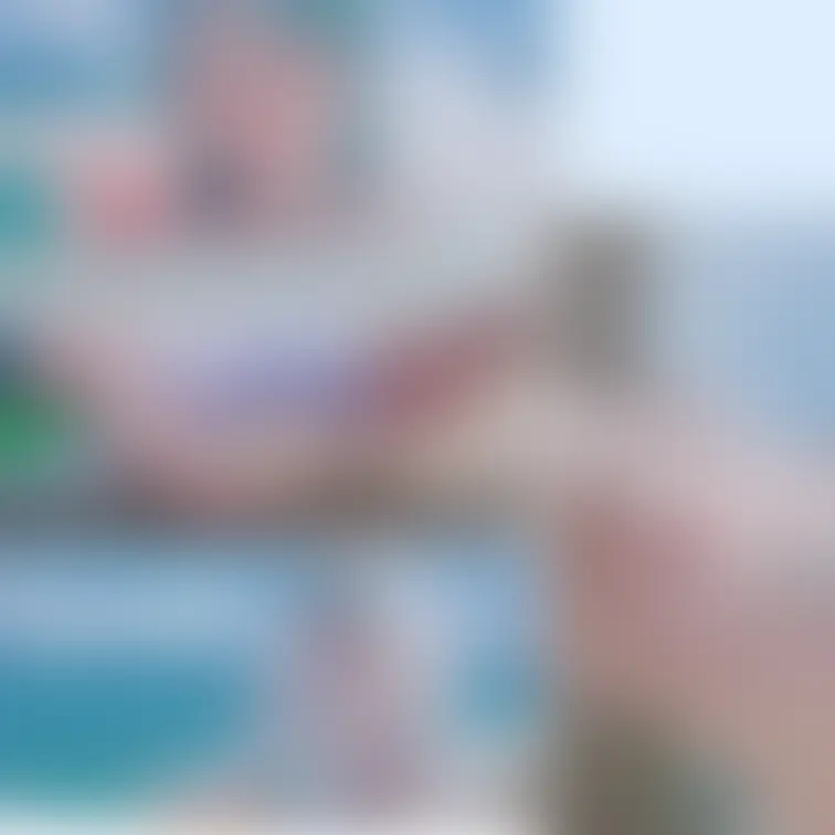 青い誓い🌊【撮影旅行速報】

(りかはおとなです✨成人してます☘️)　

みなさまに、青い夏を今年も届けるために