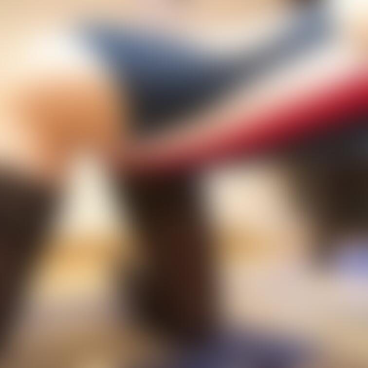 いつもよりはちょっとローレグな水着です。その３
やっぱり鋭い角度のハイレグの方がいいですか？
たまにはこんな水着も♡