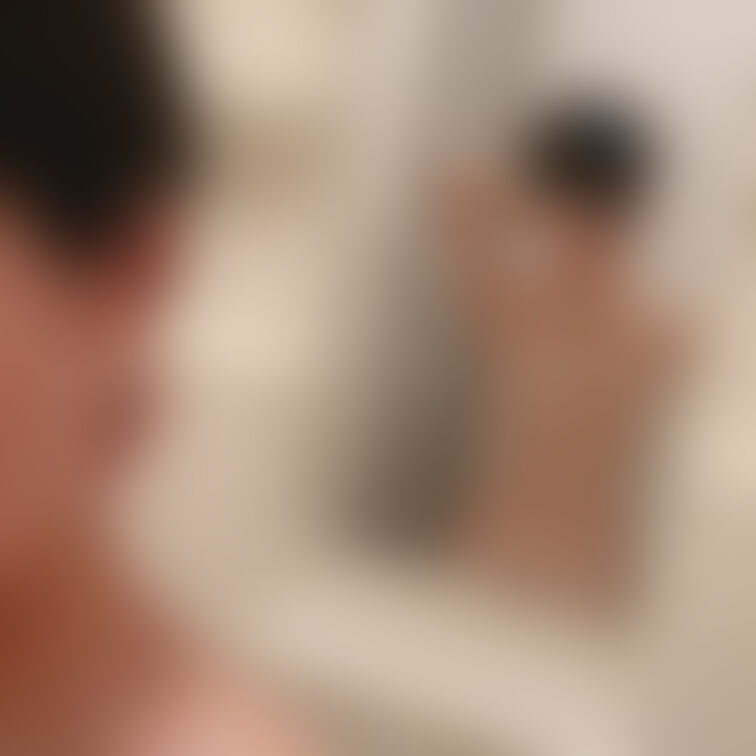 背中の鬼はいたりいなかったりする模様‥?
なかなかひとりの時間がないから脱衣所ショットが続く模様‥w