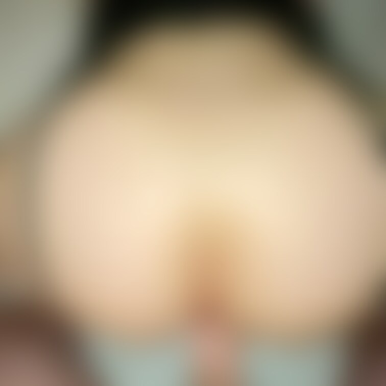 ふつうの彼女から鷲掴みされるとふつうじゃいられなくなる。
「もっと突いてぇえええ」と言われるともっと突く。
近日動画