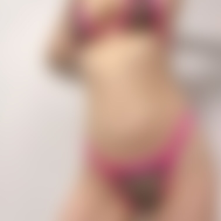 ヒョウ柄ビキニ👙シリーズです☺️