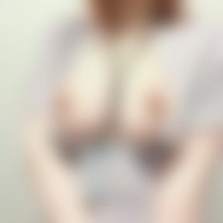 かほのおっぱいに挟まれてみない…？？