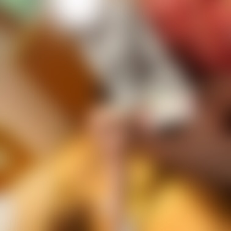 薄いけどグレーのストッキングです👠

この色のパンストの写真は珍しいです🥹✨

こんなのもいかが？🤭✨

最