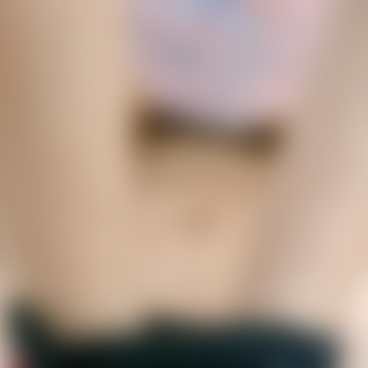 次の小中学校プラン用動画の写真です🤳
幼い感じが出てやっぱりこの下着は
いいですね☺️