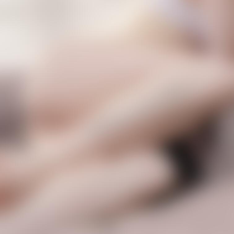 履いて………るよ🥺