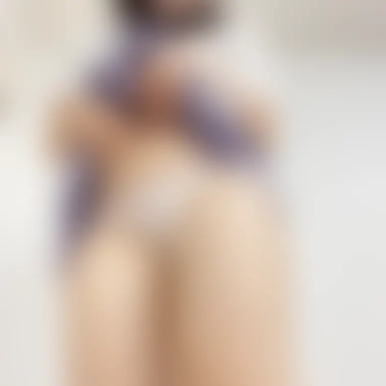 いもうと系(20歳)オナニー動画
制服コスがよく似合う女子大生に鏡にまんこが映るアングルでオナニーをしてもらいまし
