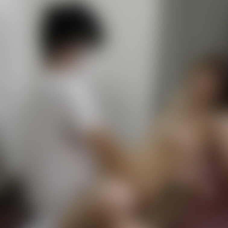 対面座位！ゴールドプランにこの子とのハメ撮り動画もありますよー★