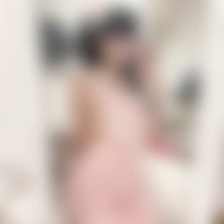 pink 𝐚𝐩𝐫𝐨𝐧 1💖💖💖