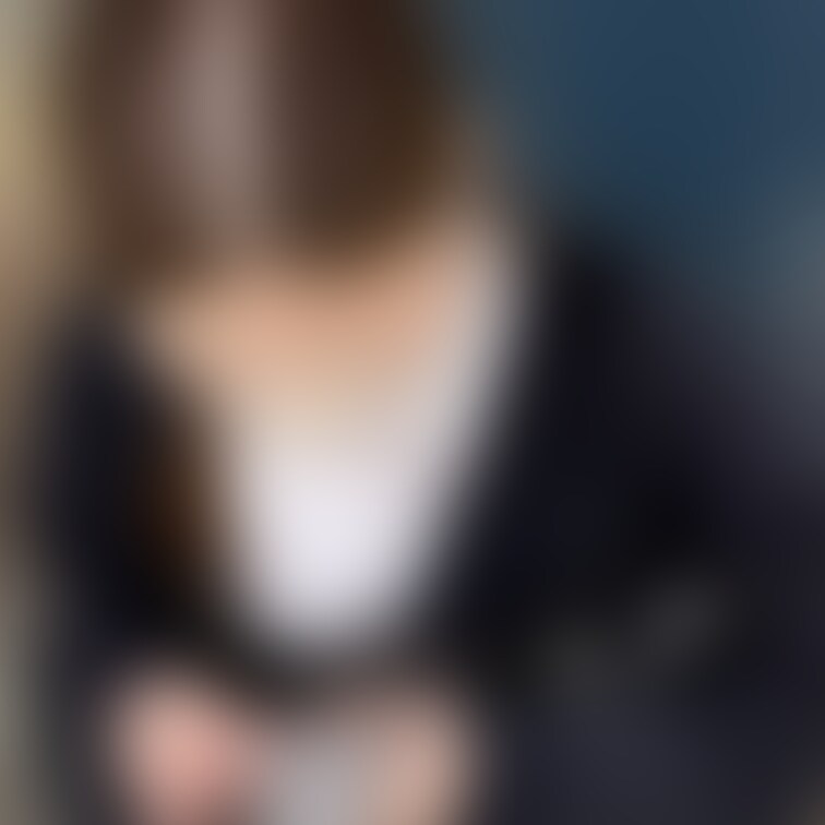 マッチングアプリにて😊待ち合わせ場所でOL。
分け目のみok