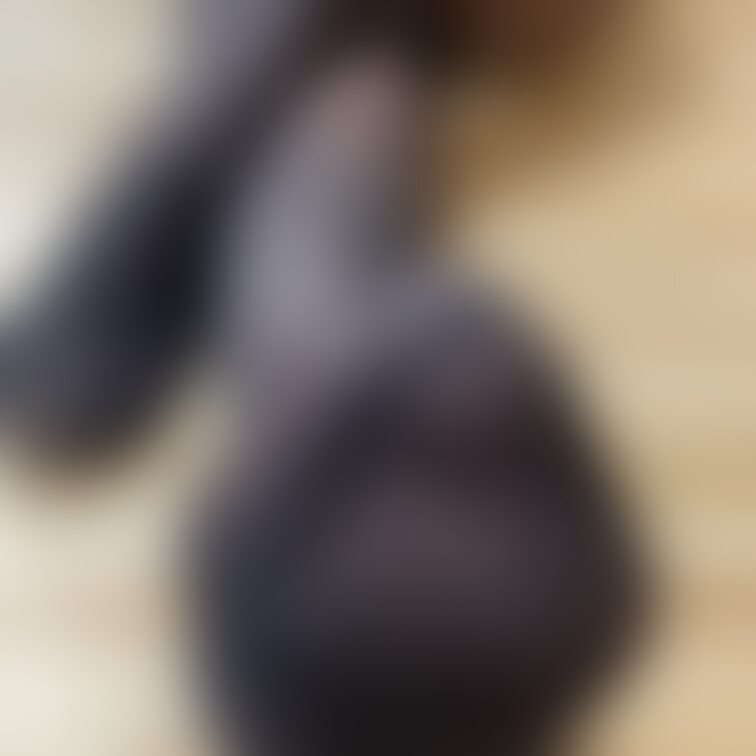 足臭い女の子は好き?