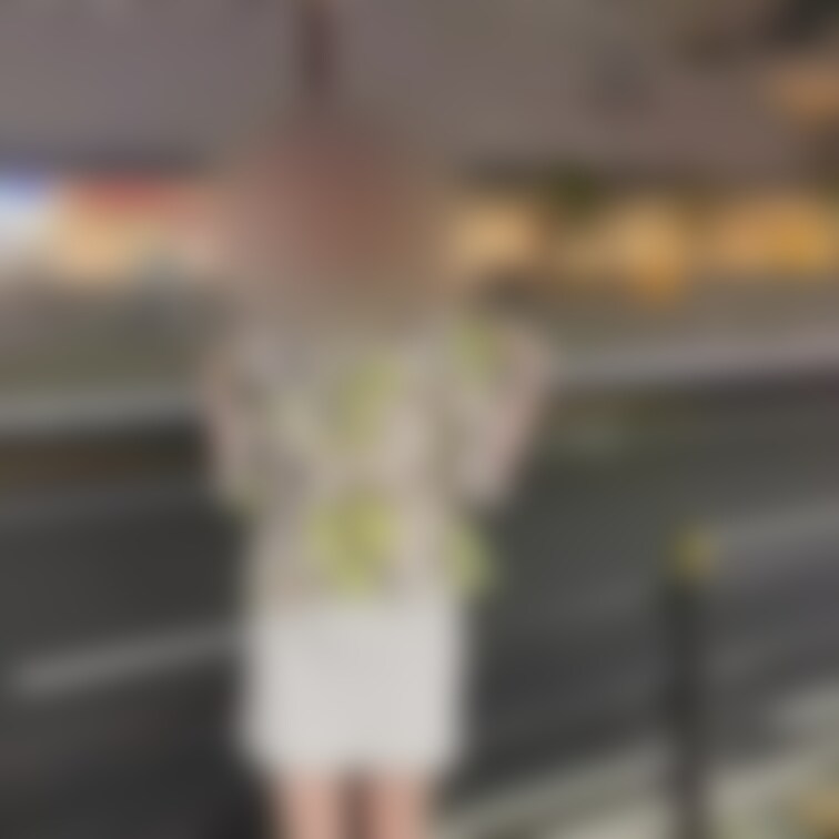 深夜のお散歩露出💖
こんな所でおっぱい出しちゃった💕
