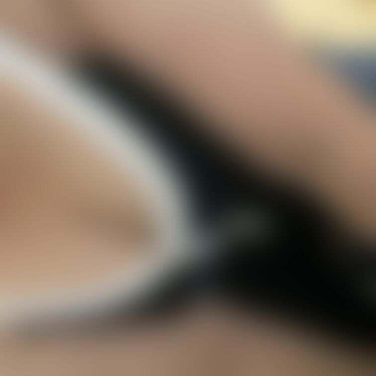 今撮りホヤホヤな風呂上がり撮影
今日はおNEWパンティ　
スペックは、Gカップ-103㎝🍑